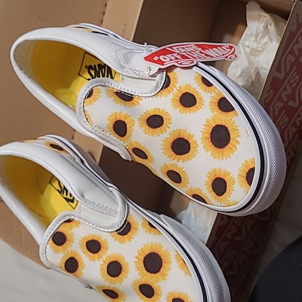 Girls Vans